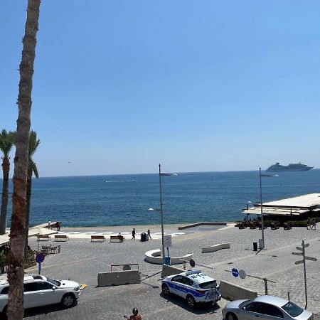 Sea La Vie #1 - Luxury Seaview Apartment Paphos Bagian luar foto
